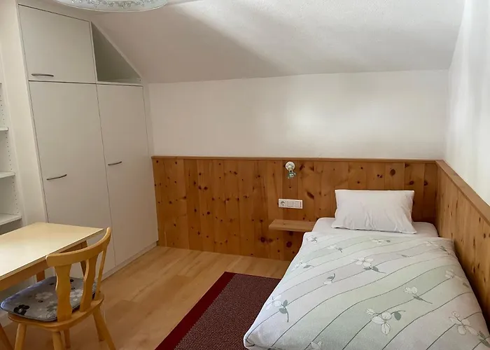 Gastehaus Doris ناودرس